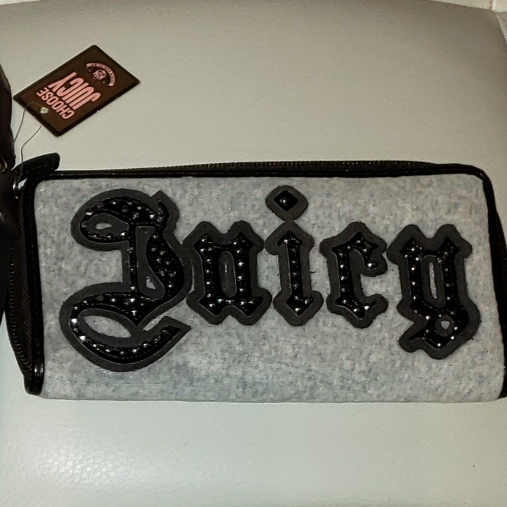 Juicy Couture zip around wallet